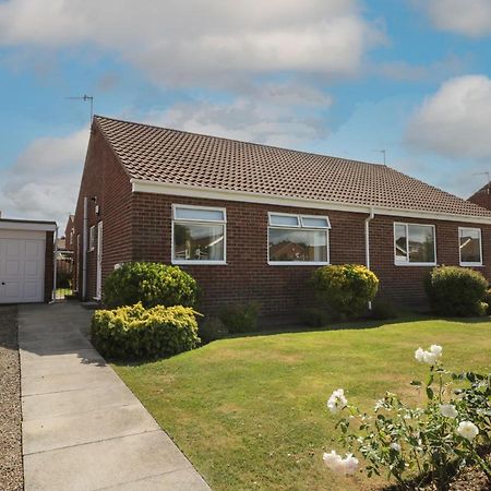 Rose Bungalow Whitby Esterno foto