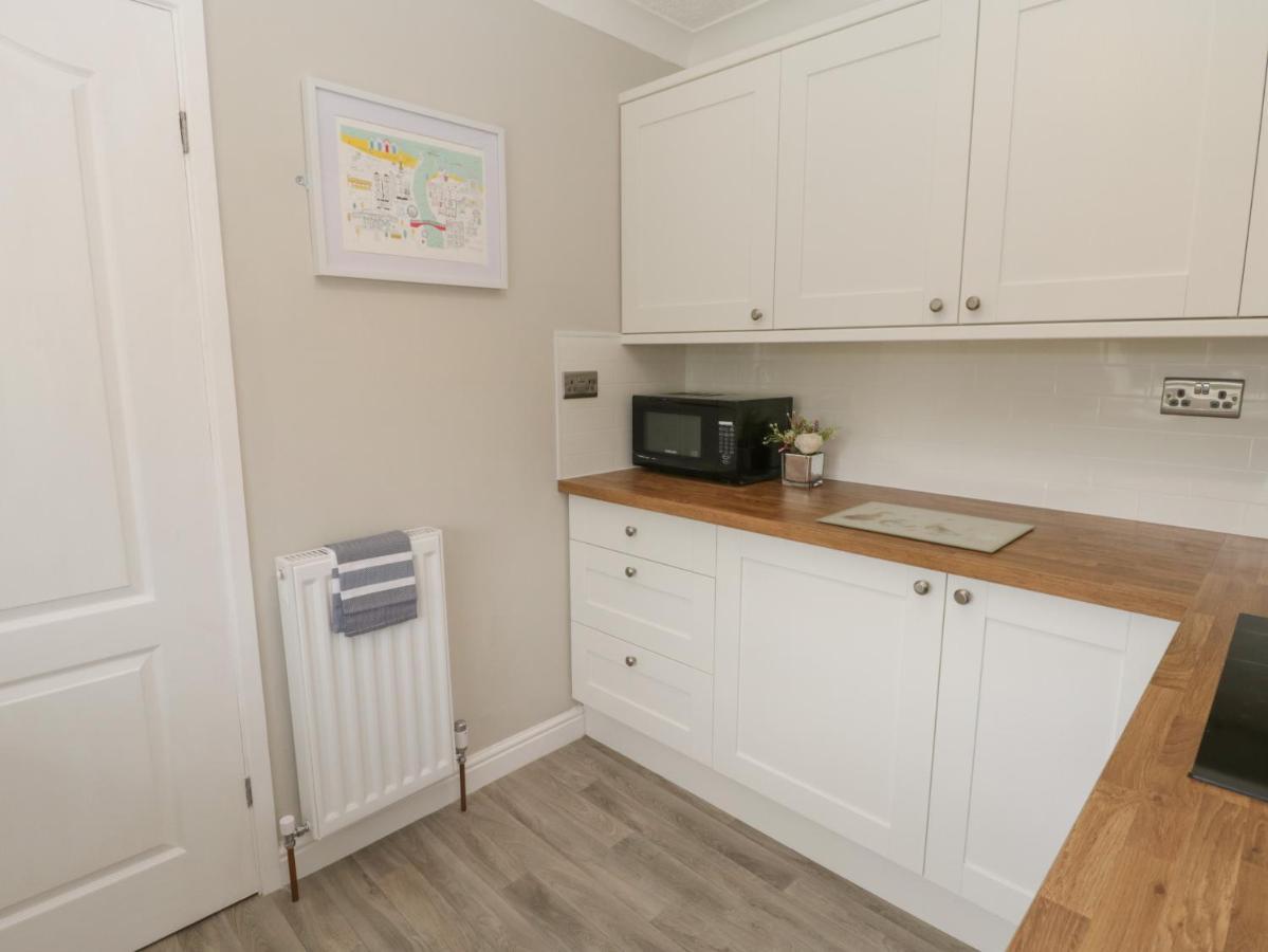 Rose Bungalow Whitby Esterno foto